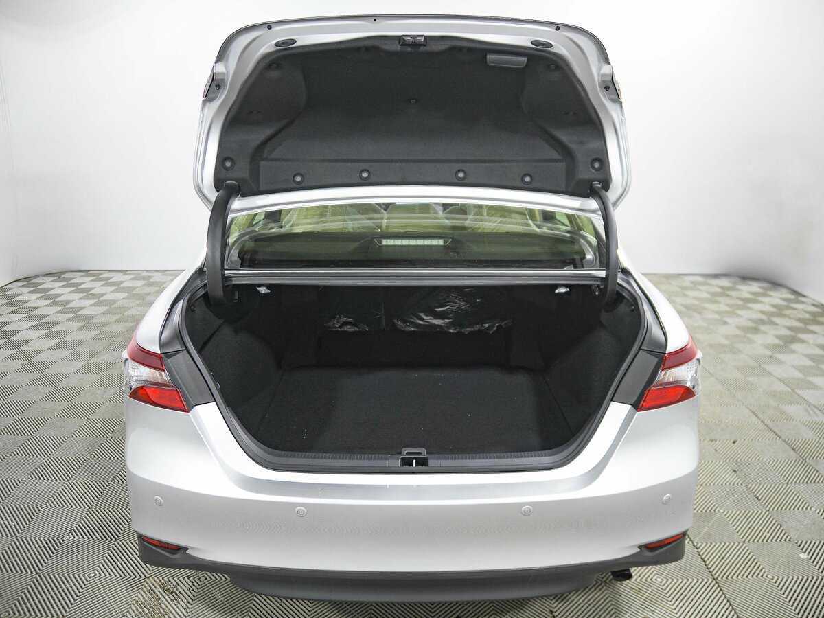 Купить Toyota Camry с пробегом. Фото: #16