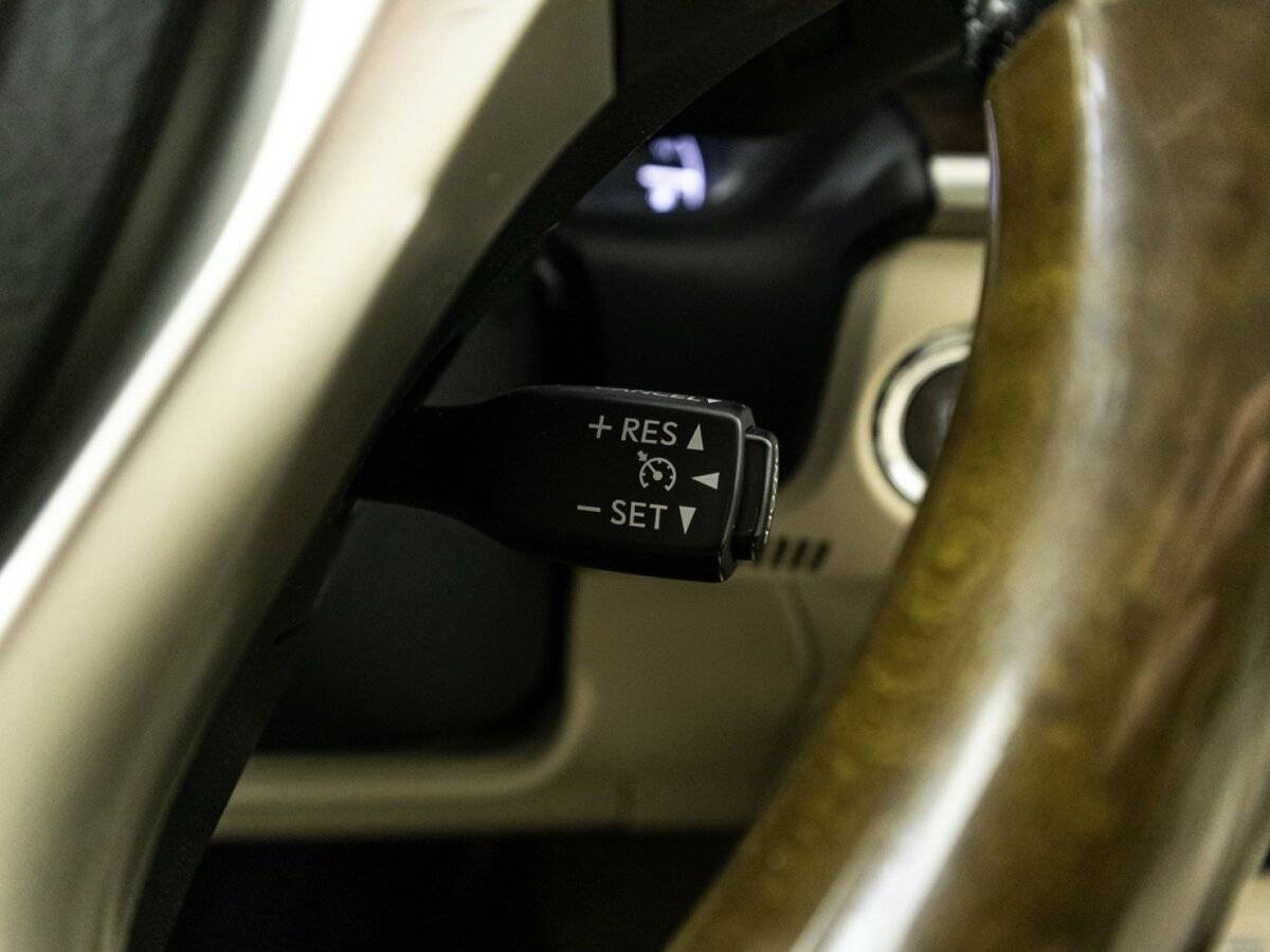 Купить Lexus ES с пробегом. Фото: #22