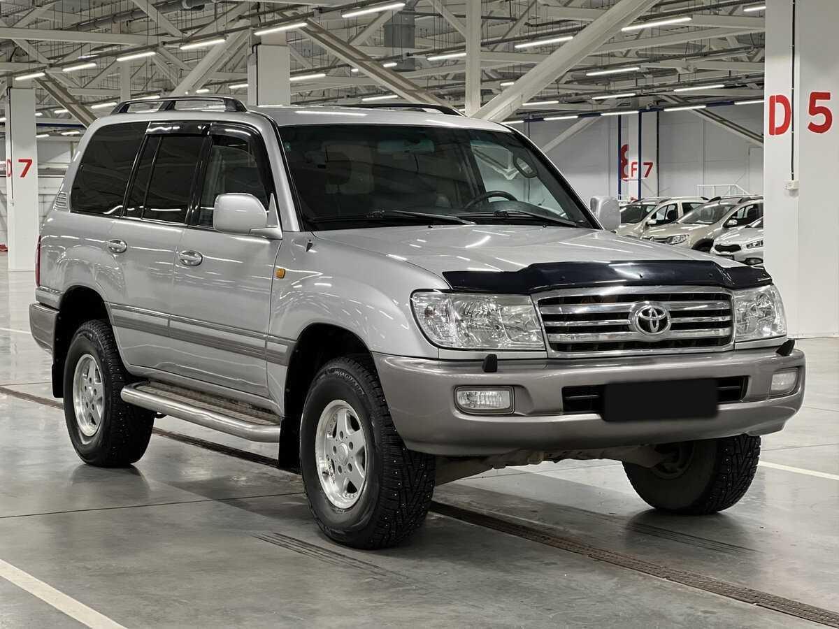 Купить Toyota Land Cruiser с пробегом. Фото: #2