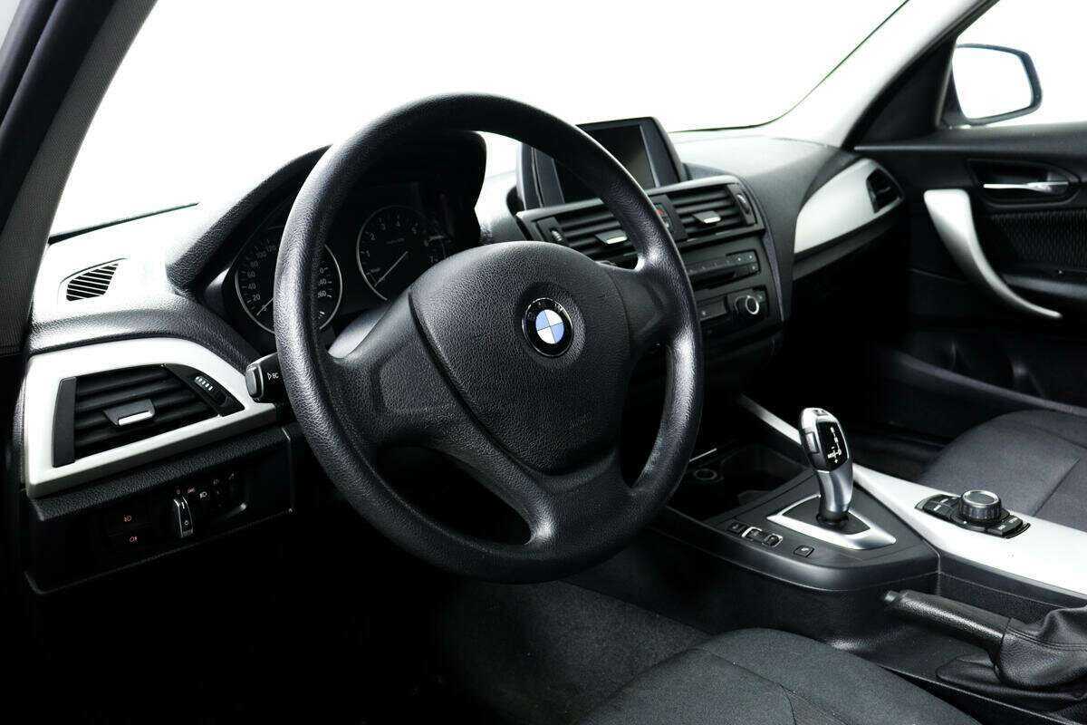Купить BMW 1 серии с пробегом. Фото: #12