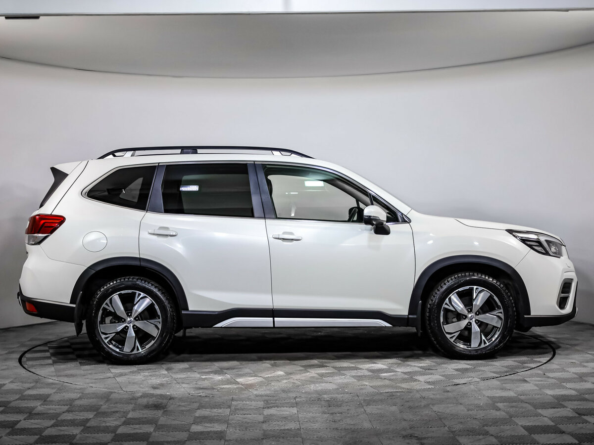 Купить Subaru Forester с пробегом. Фото: #3