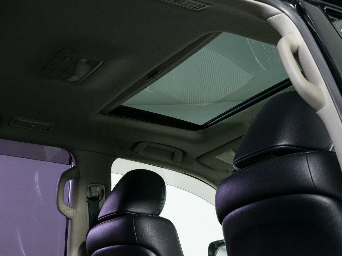 Купить Toyota Land Cruiser с пробегом. Фото: #13