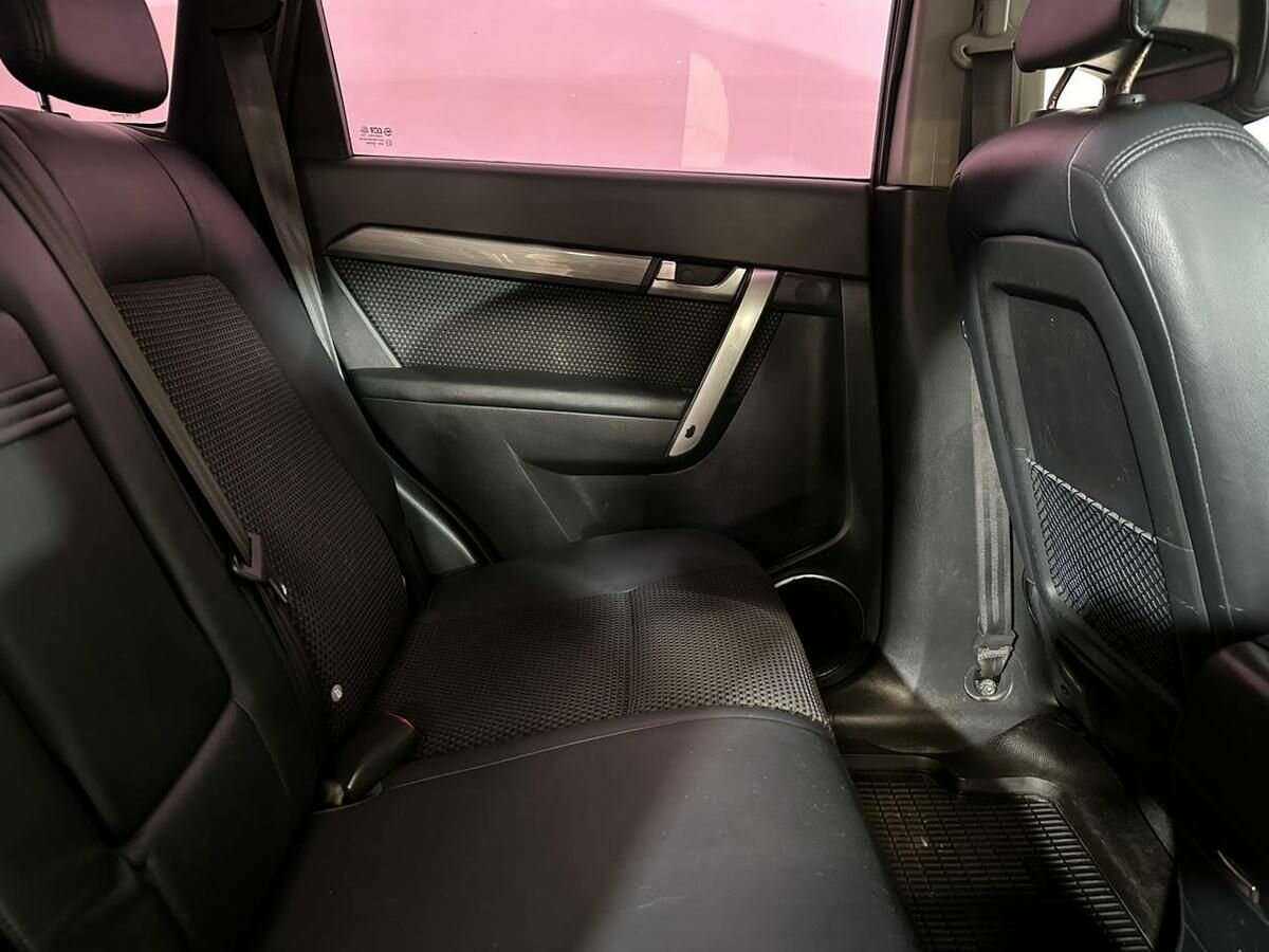 Купить Chevrolet Captiva с пробегом. Фото: #10
