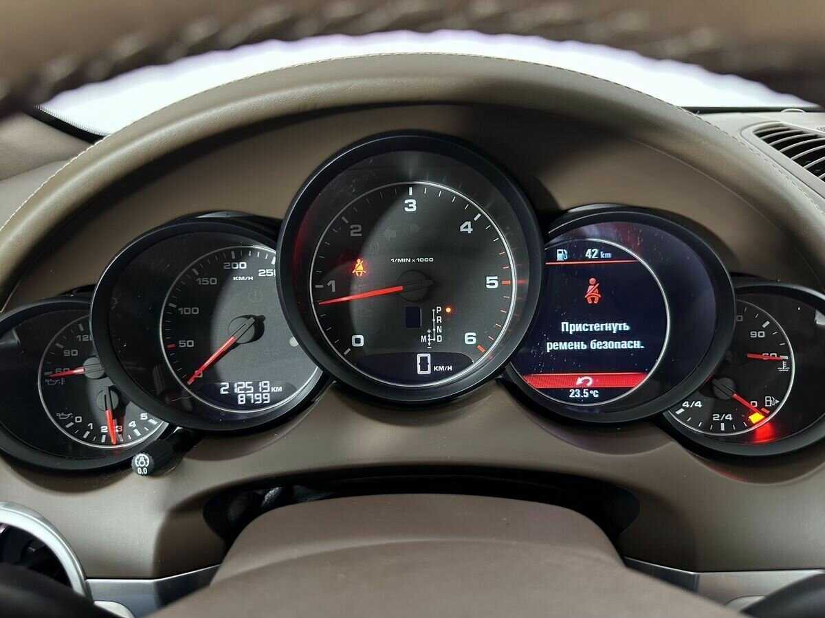 Купить Porsche Cayenne с пробегом. Фото: #10