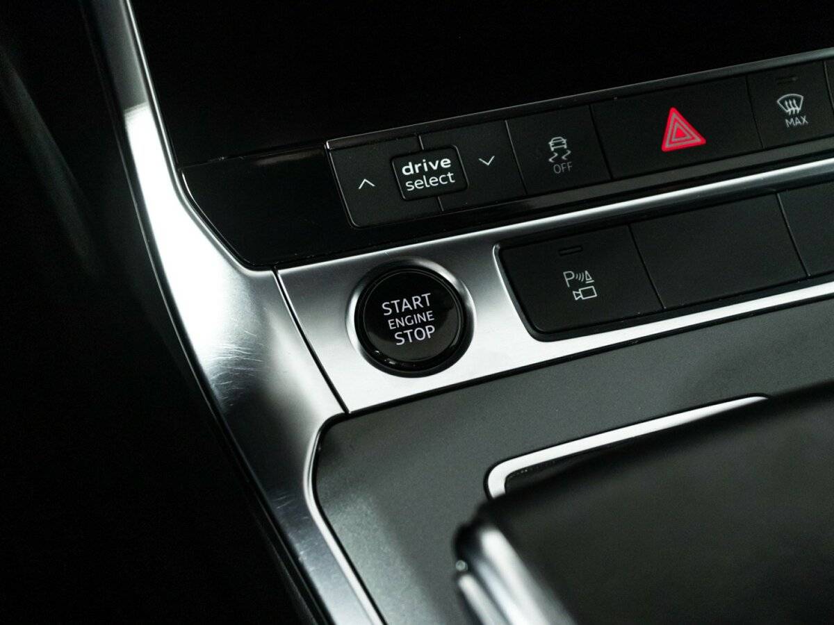 Купить Audi A6 с пробегом. Фото: #13