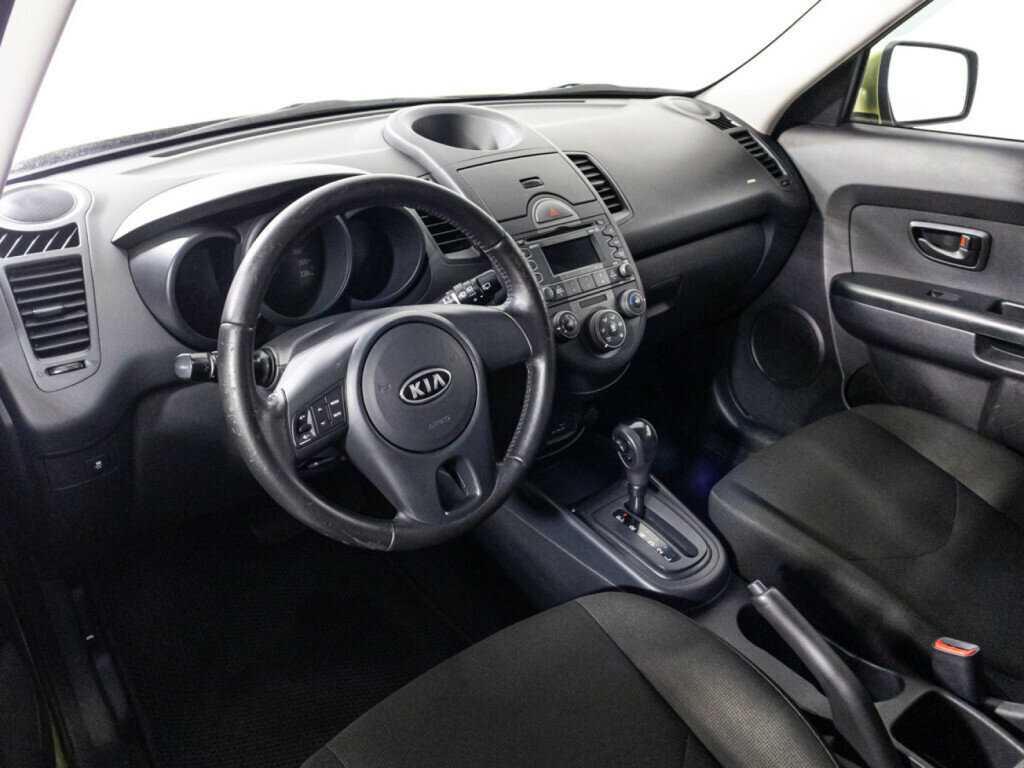 Купить Kia Soul с пробегом. Фото: #10
