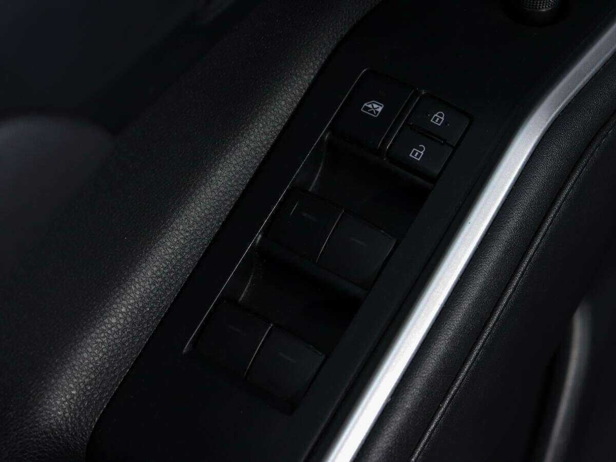 Купить Toyota Highlander с пробегом. Фото: #18