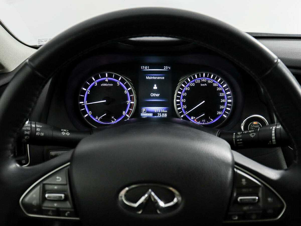 Купить Infiniti Q50 с пробегом. Фото: #17