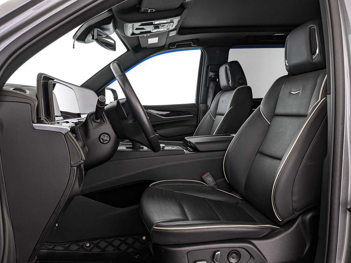 Купить Cadillac Escalade с пробегом. Фото: #19