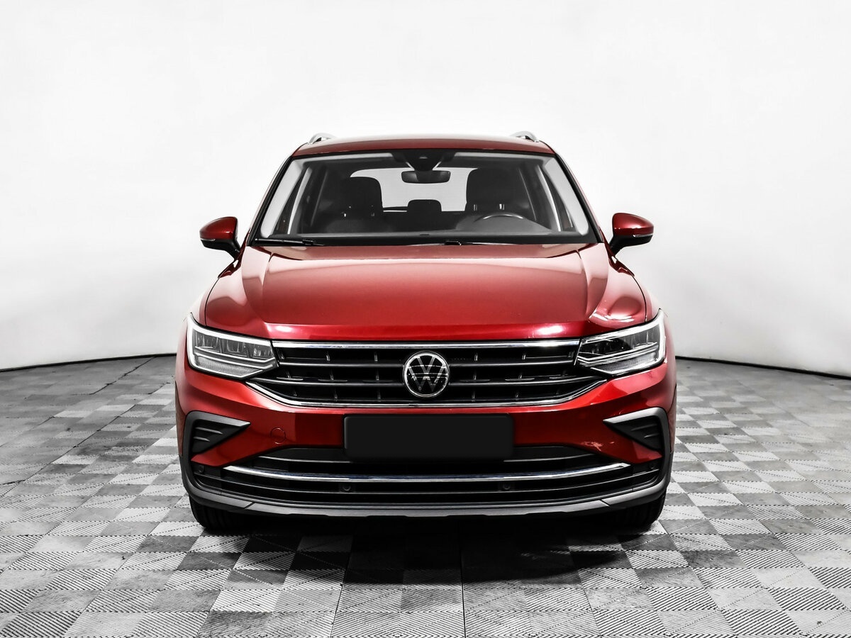 Купить Volkswagen Tiguan с пробегом. Фото: #1