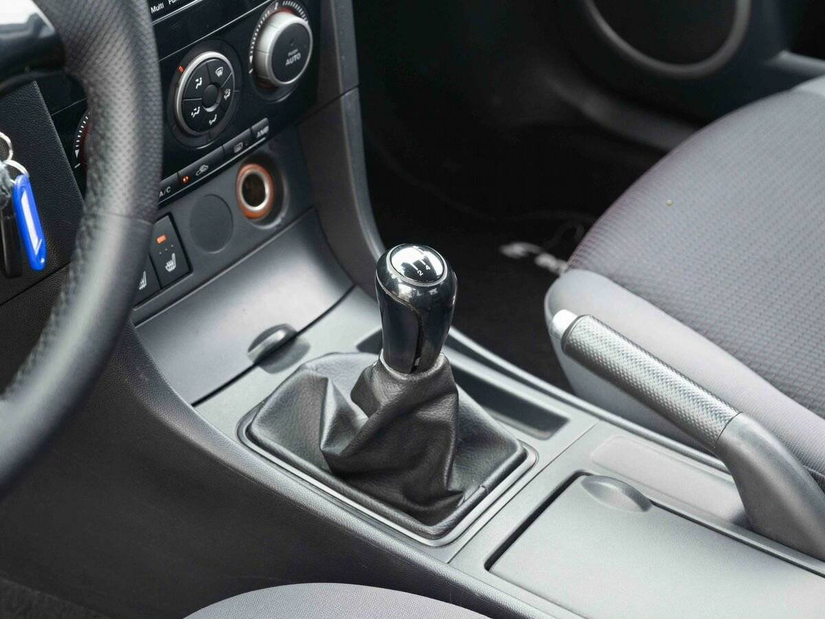 Купить Mazda 3 с пробегом. Фото: #17