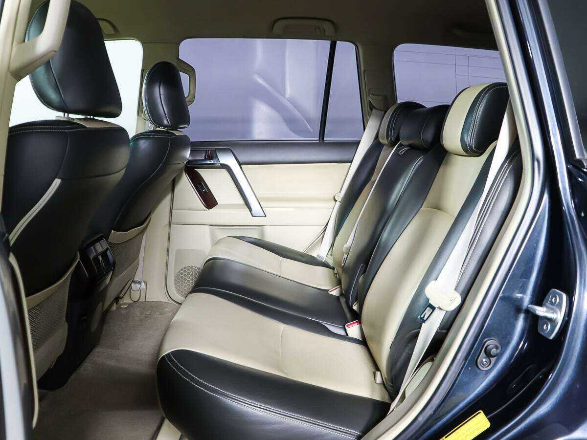 Купить Toyota Land Cruiser Prado с пробегом. Фото: #9