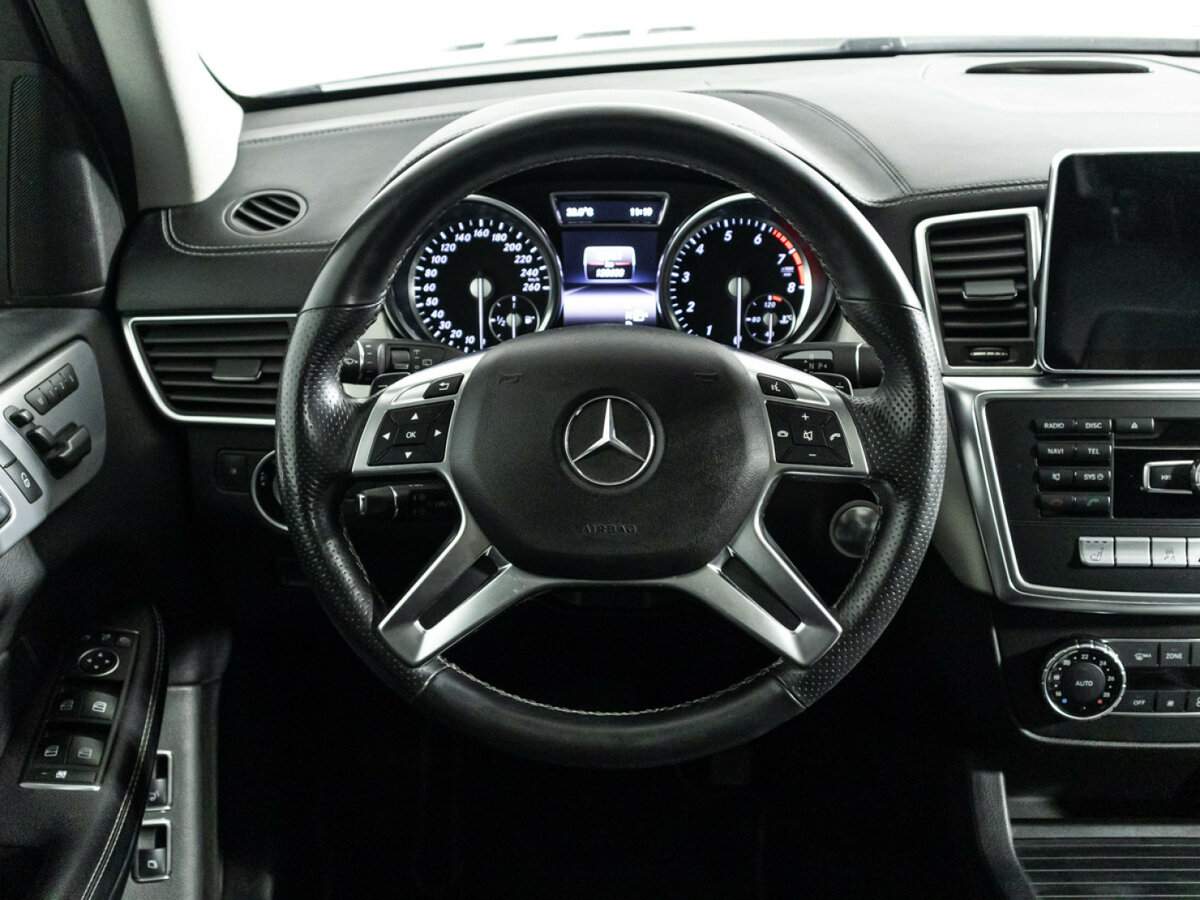 Купить Mercedes-Benz GL-Класс с пробегом. Фото: #23