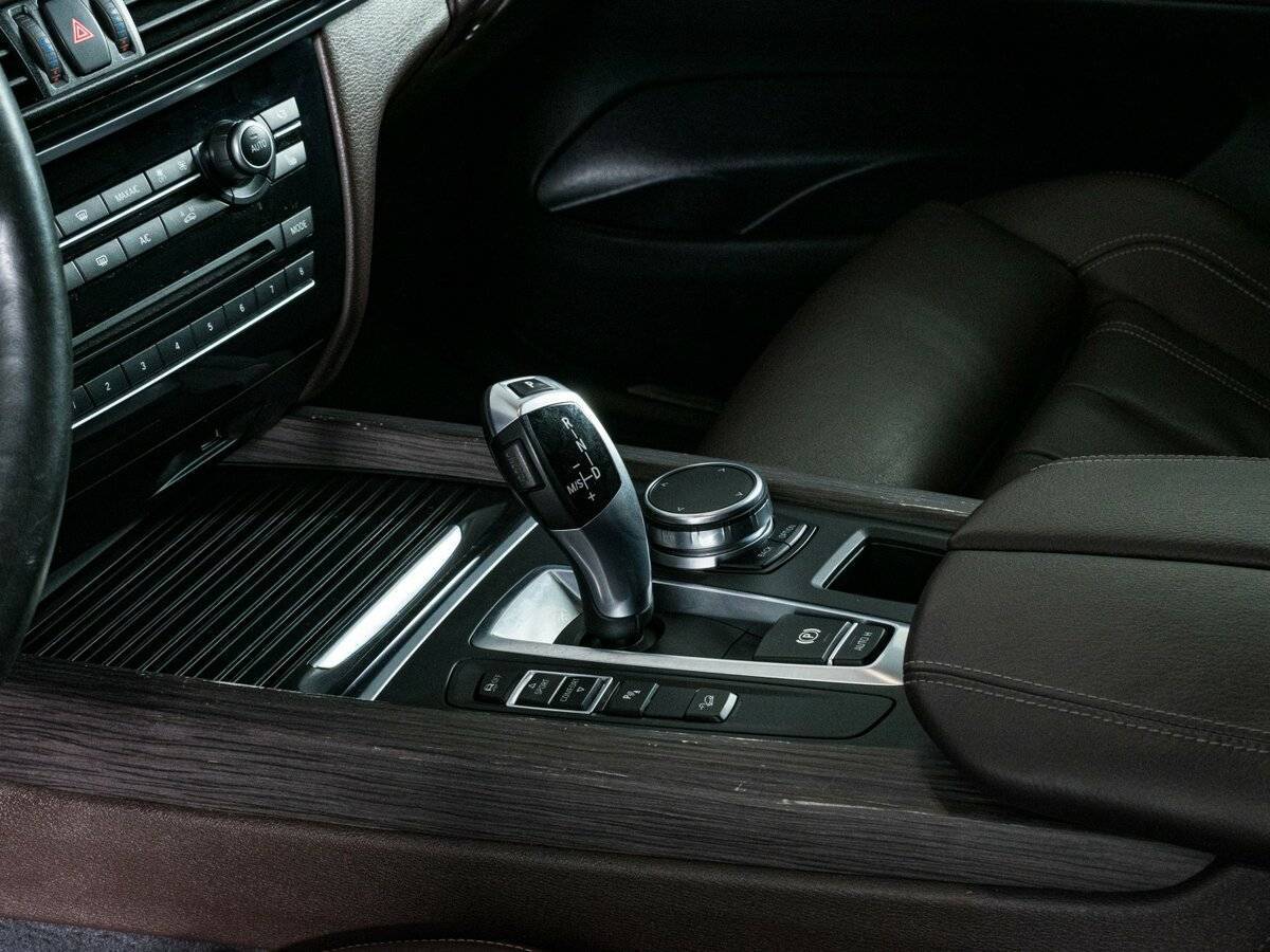 Купить BMW X5 с пробегом. Фото: #18