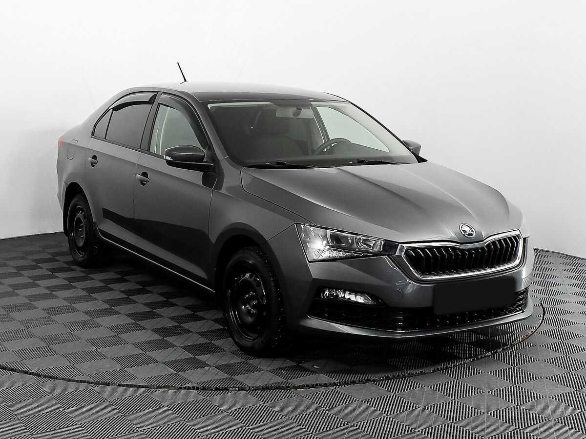 Купить Skoda Rapid с пробегом. Фото: #2