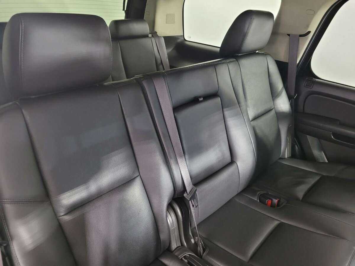 Купить Chevrolet Tahoe с пробегом. Фото: #14