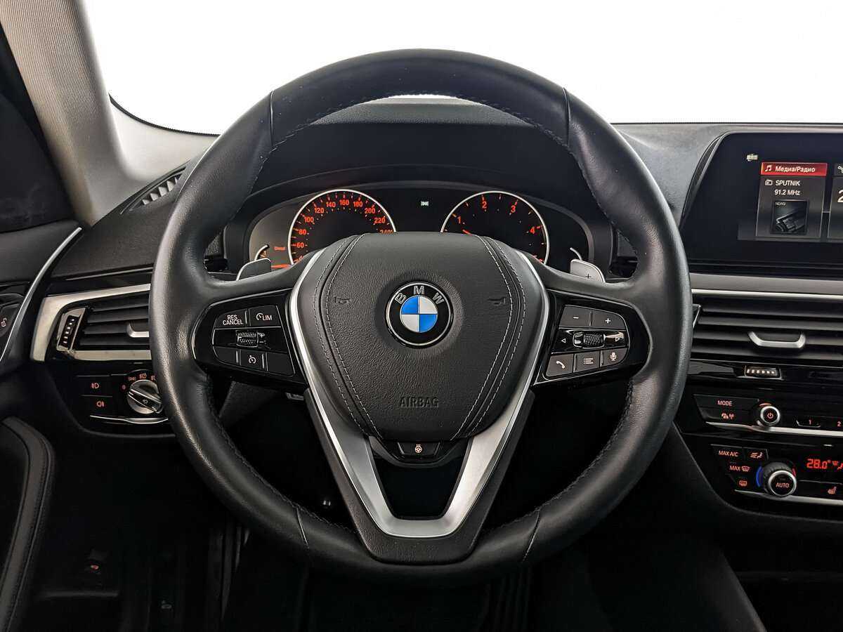 Купить BMW 5 серии с пробегом. Фото: #17