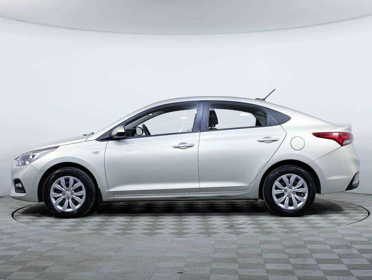Купить Hyundai Solaris с пробегом. Фото: #6