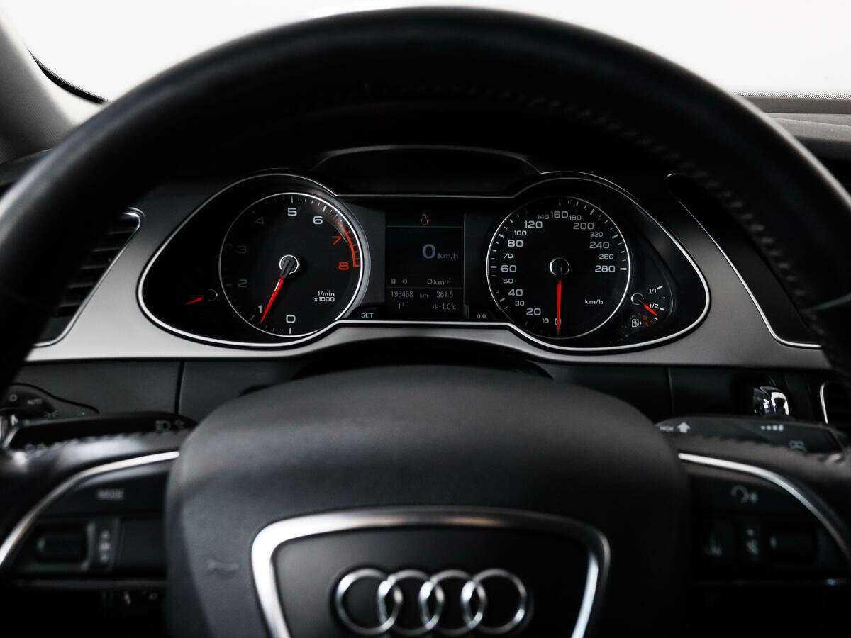 Купить Audi A4 с пробегом. Фото: #15
