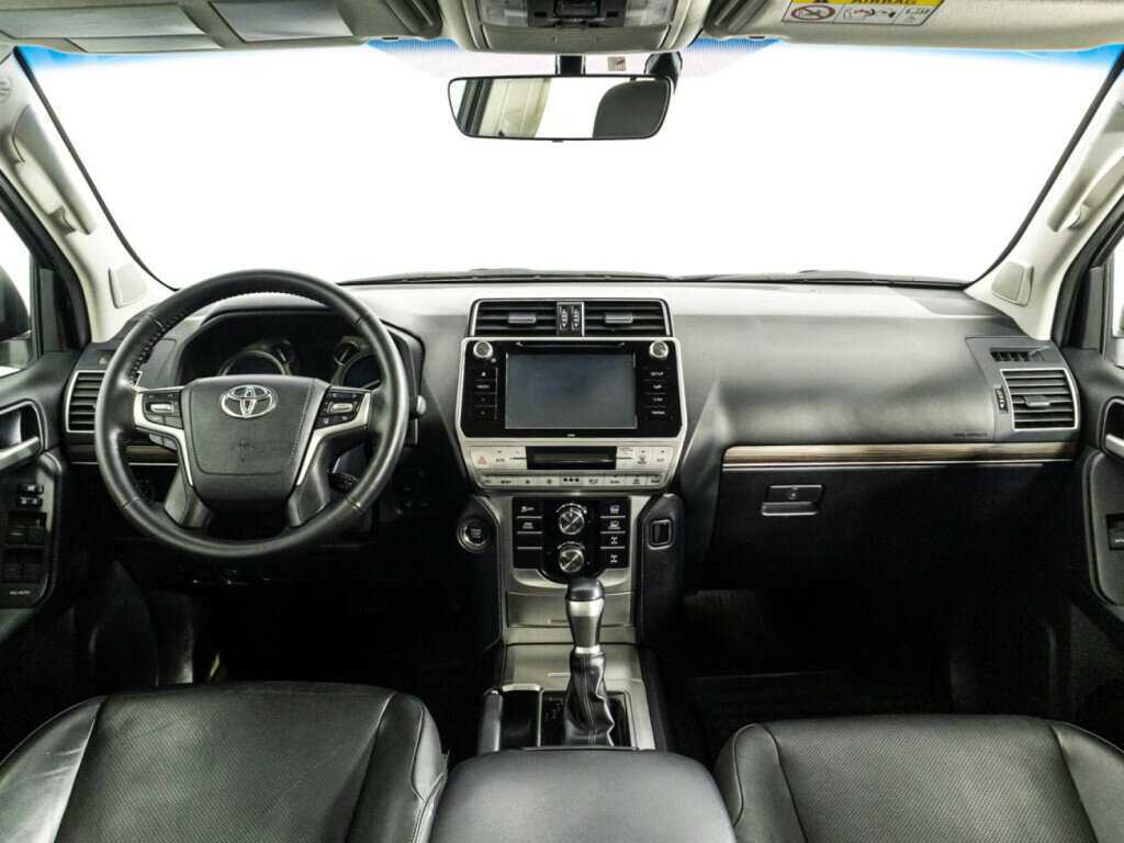 Купить Toyota Land Cruiser Prado с пробегом. Фото: #12