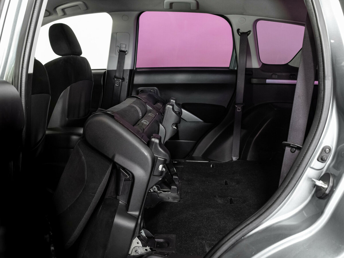 Купить Mitsubishi Outlander с пробегом. Фото: #14