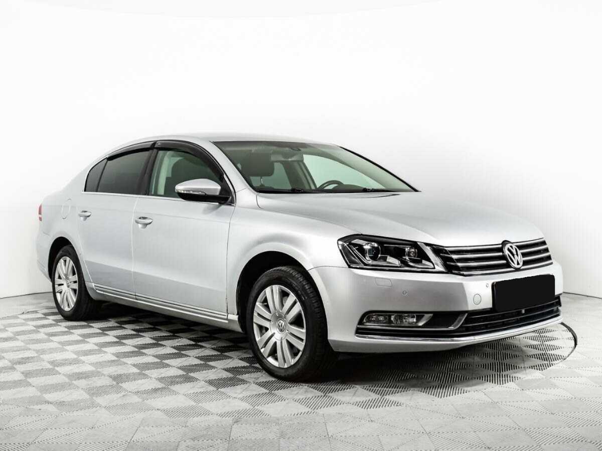 Купить Volkswagen Passat с пробегом. Фото: #2