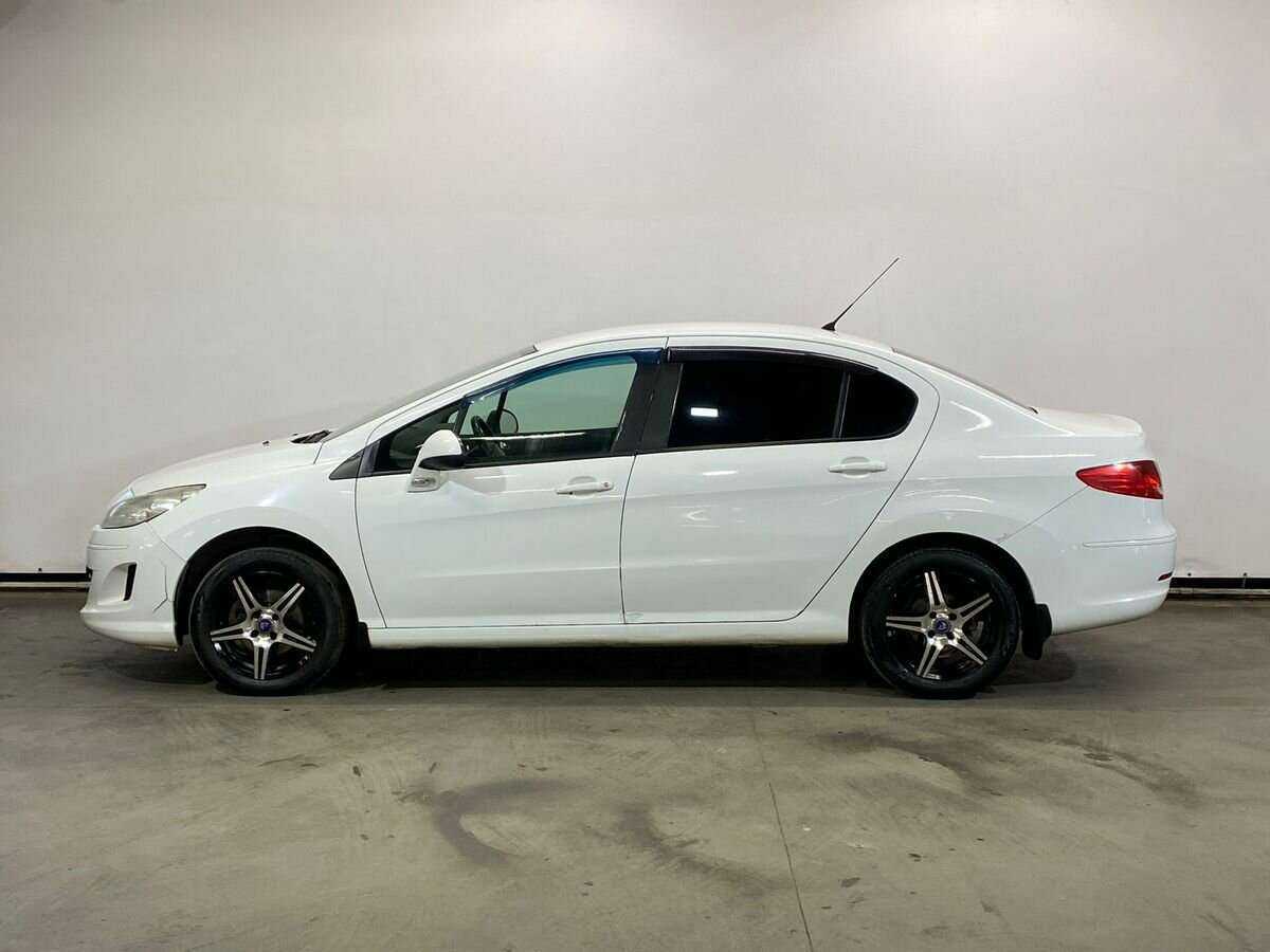 Купить Peugeot 408 с пробегом. Фото: #7