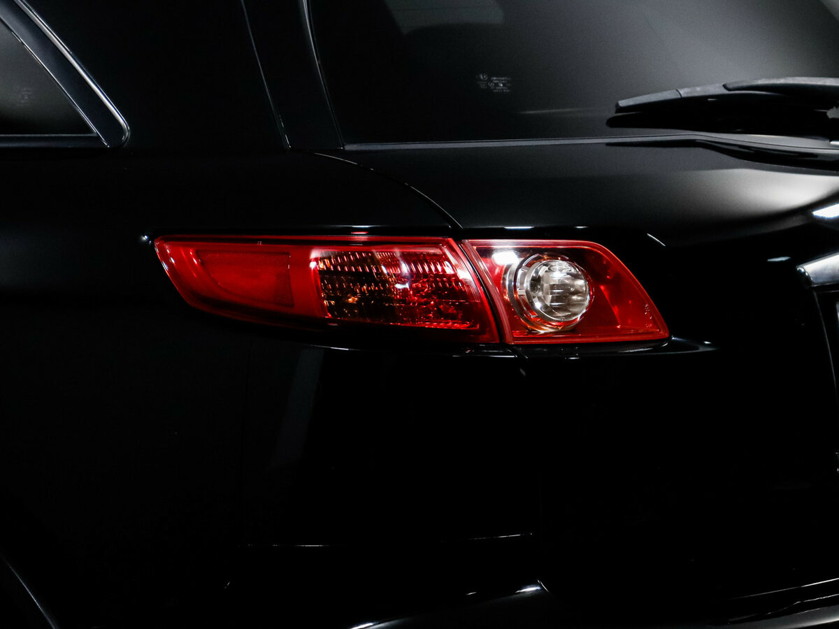 Купить Infiniti FX с пробегом. Фото: #14