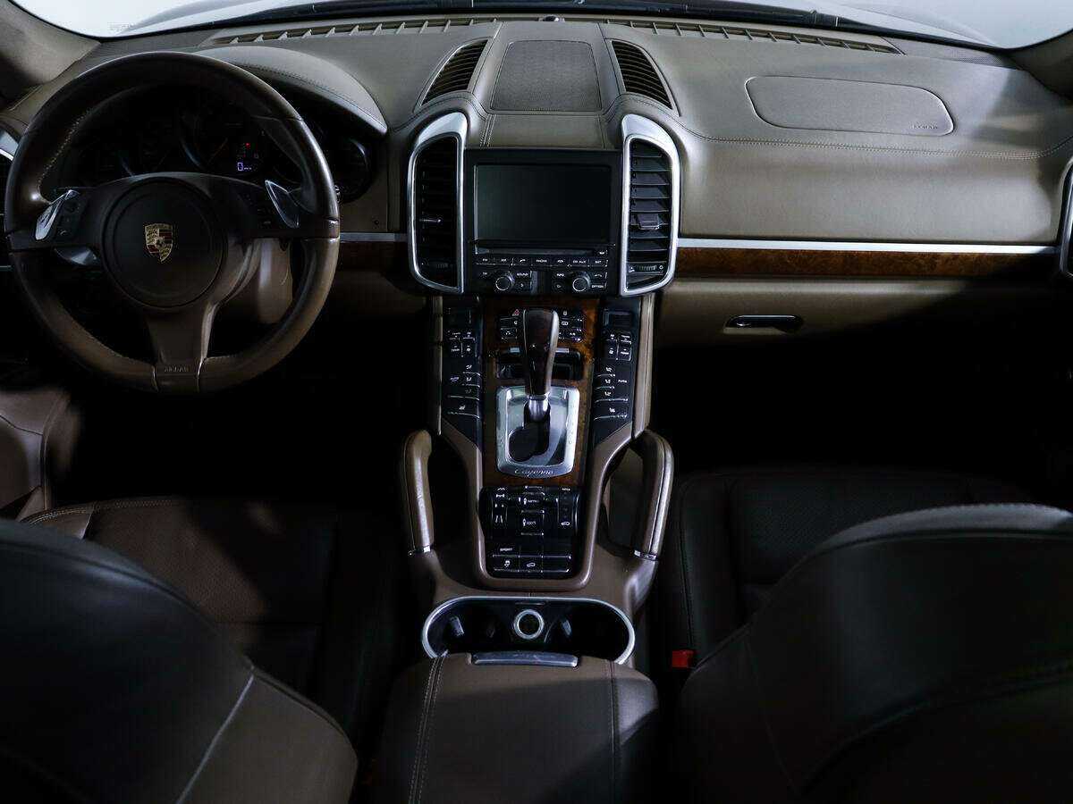 Купить Porsche Cayenne с пробегом. Фото: #10