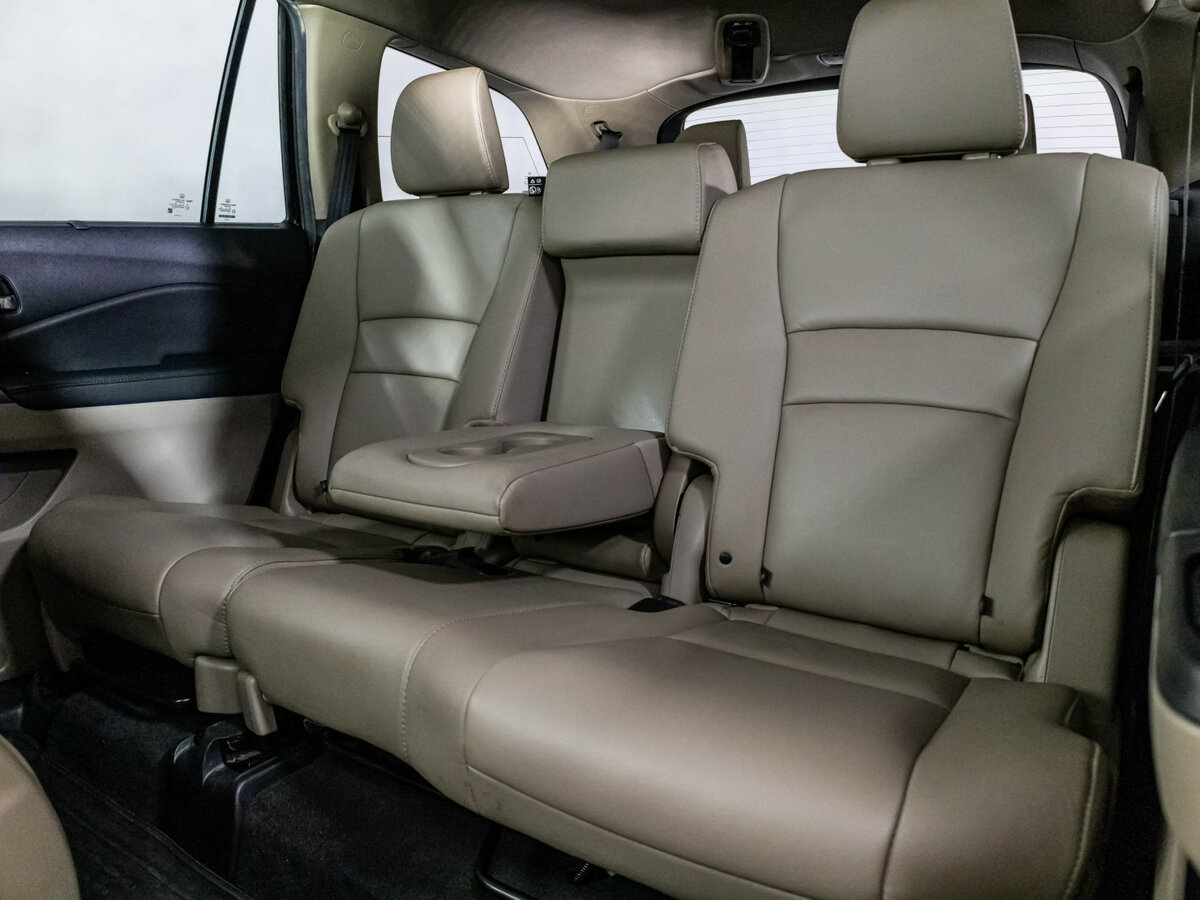 Купить Honda Pilot с пробегом. Фото: #18