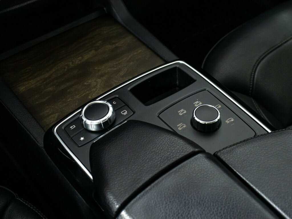 Купить Mercedes-Benz GLE с пробегом. Фото: #18