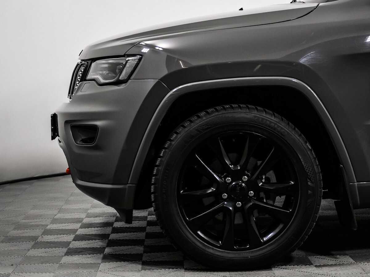 Купить Jeep Grand Cherokee с пробегом. Фото: #14