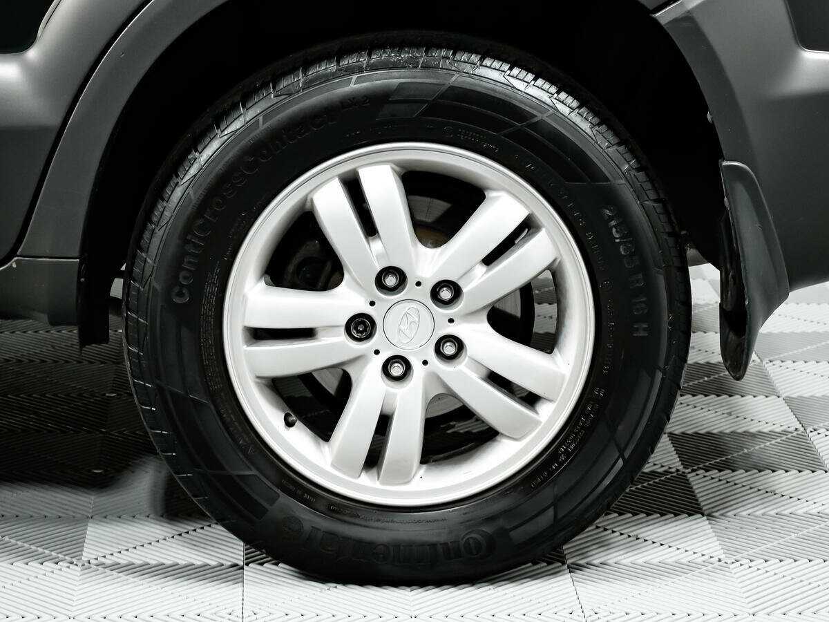 Купить Hyundai Tucson с пробегом. Фото: #13