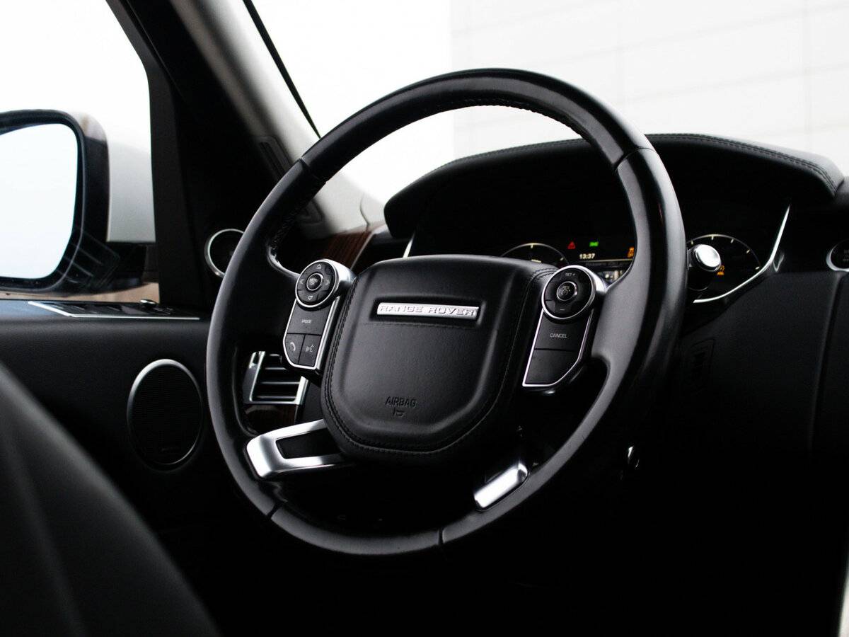 Купить Land Rover Range Rover с пробегом. Фото: #14
