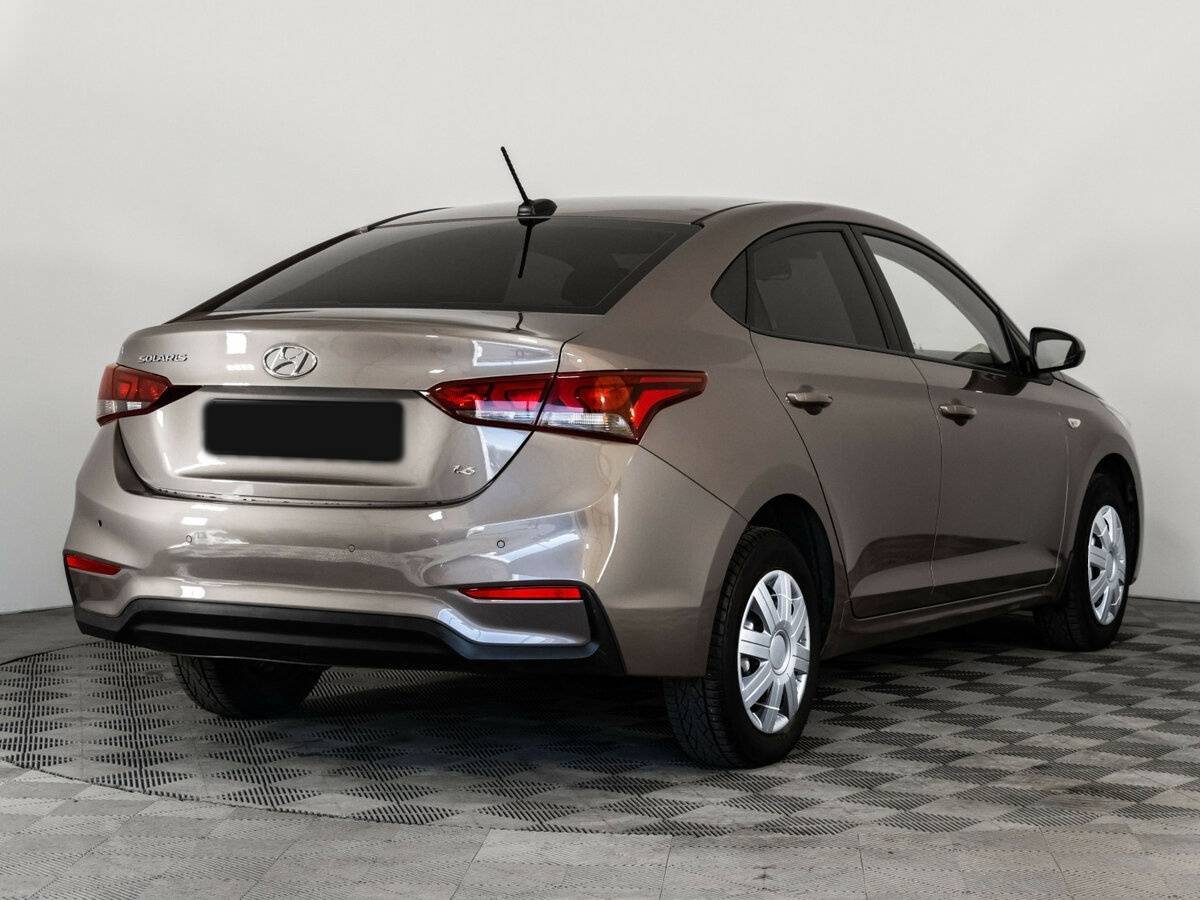 Купить Hyundai Solaris с пробегом. Фото: #4