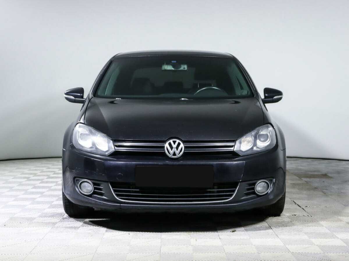 Купить Volkswagen Golf с пробегом. Фото: #1