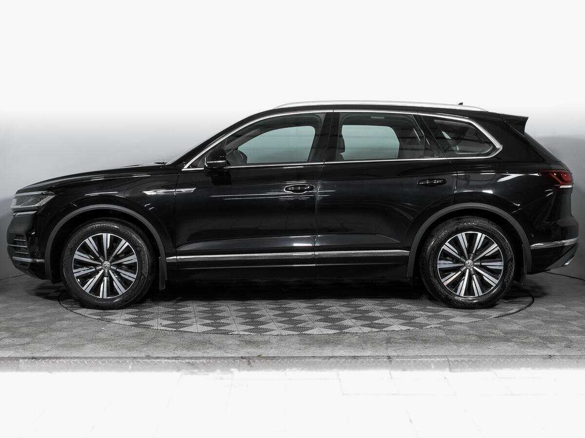 Купить Volkswagen Touareg с пробегом. Фото: #7