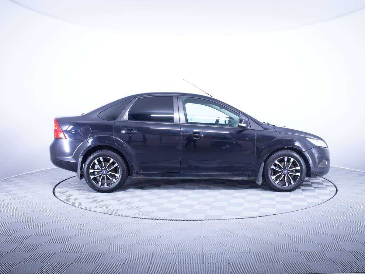 Купить Ford Focus с пробегом. Фото: #3