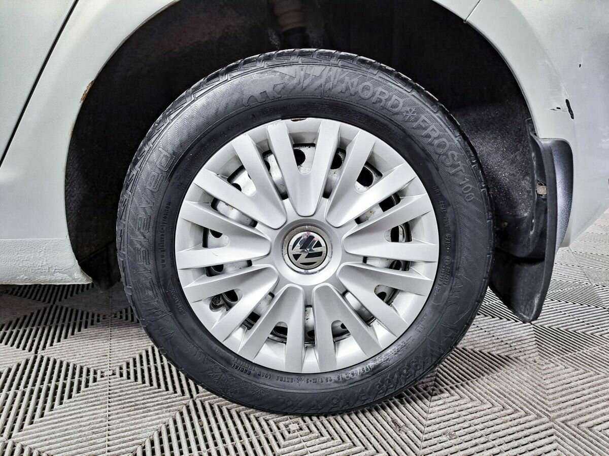 Купить Volkswagen Golf с пробегом. Фото: #17