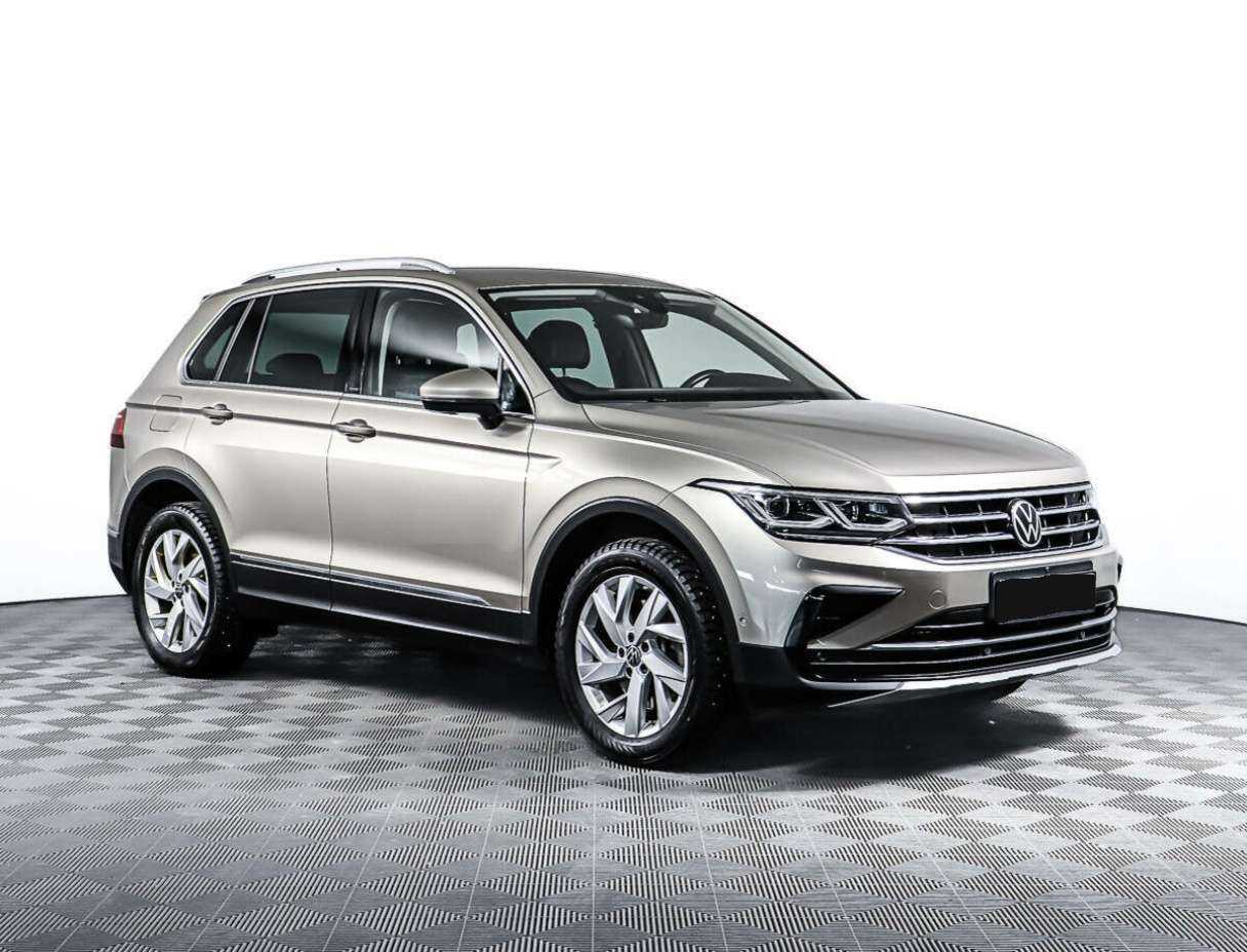 Купить Volkswagen Tiguan с пробегом. Фото: #2