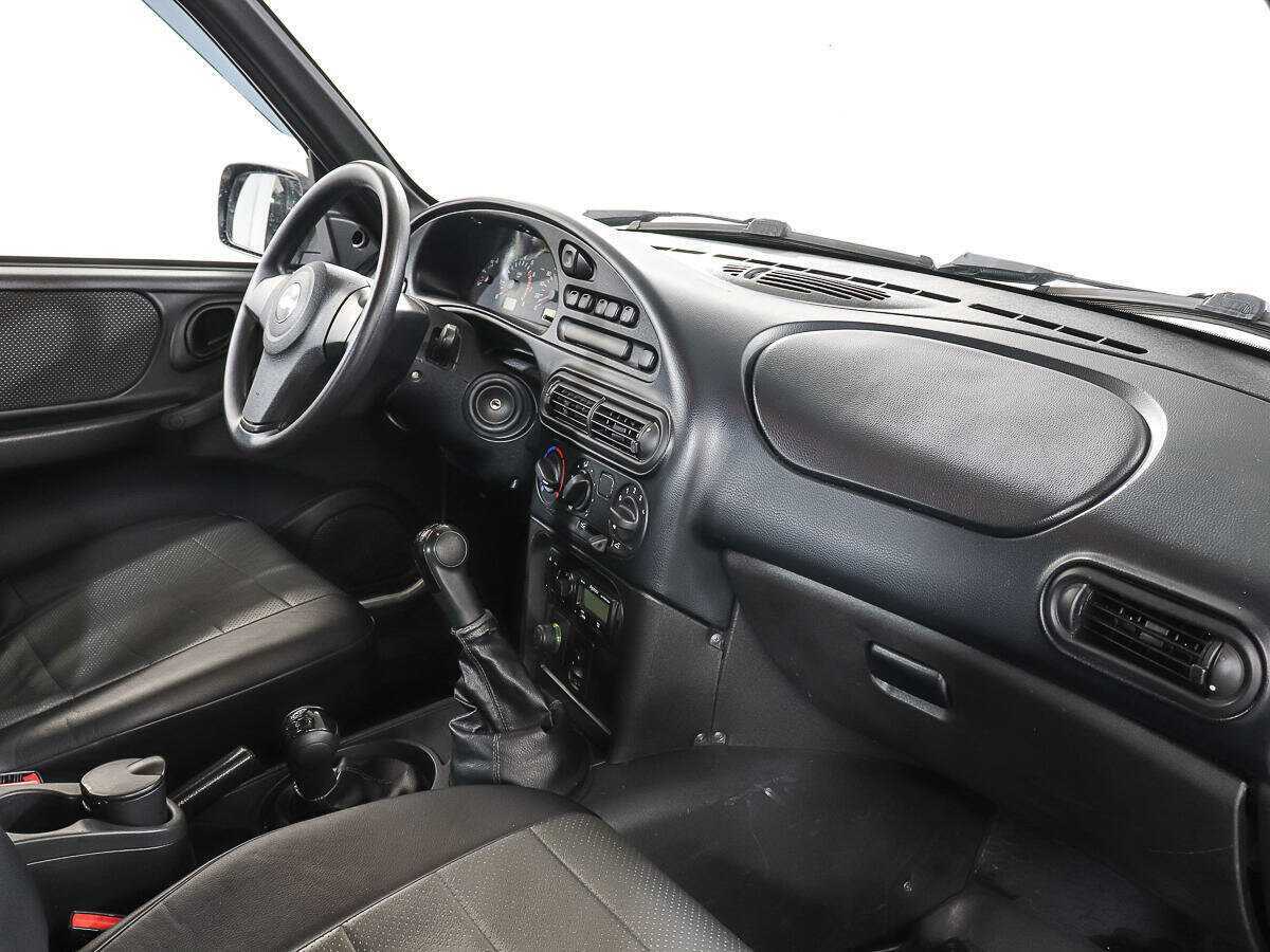 Купить Chevrolet Niva с пробегом. Фото: #8