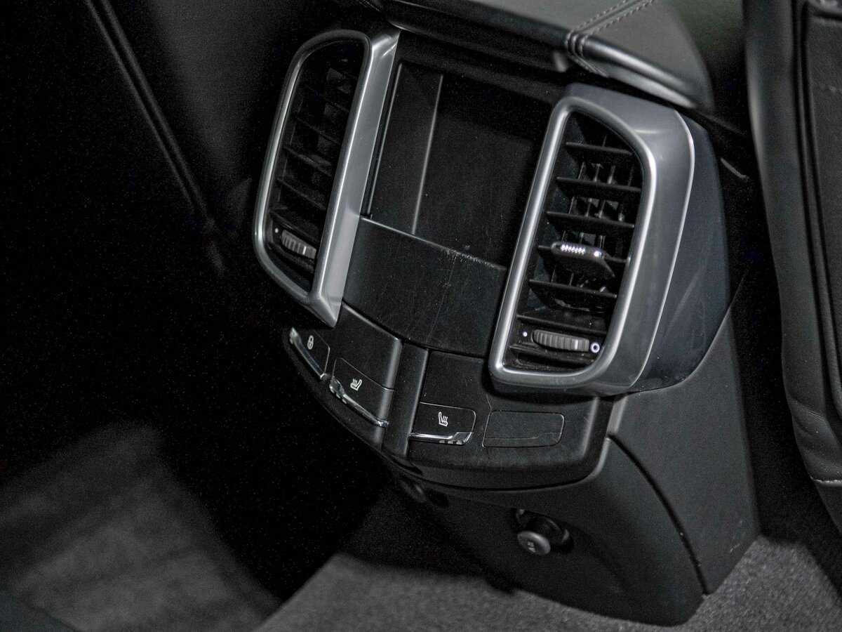Купить Porsche Cayenne с пробегом. Фото: #19