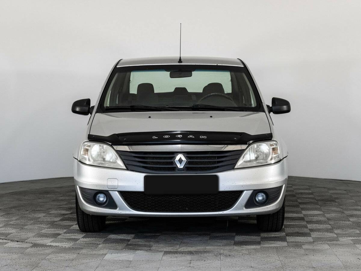 Купить Renault Logan с пробегом. Фото: #1
