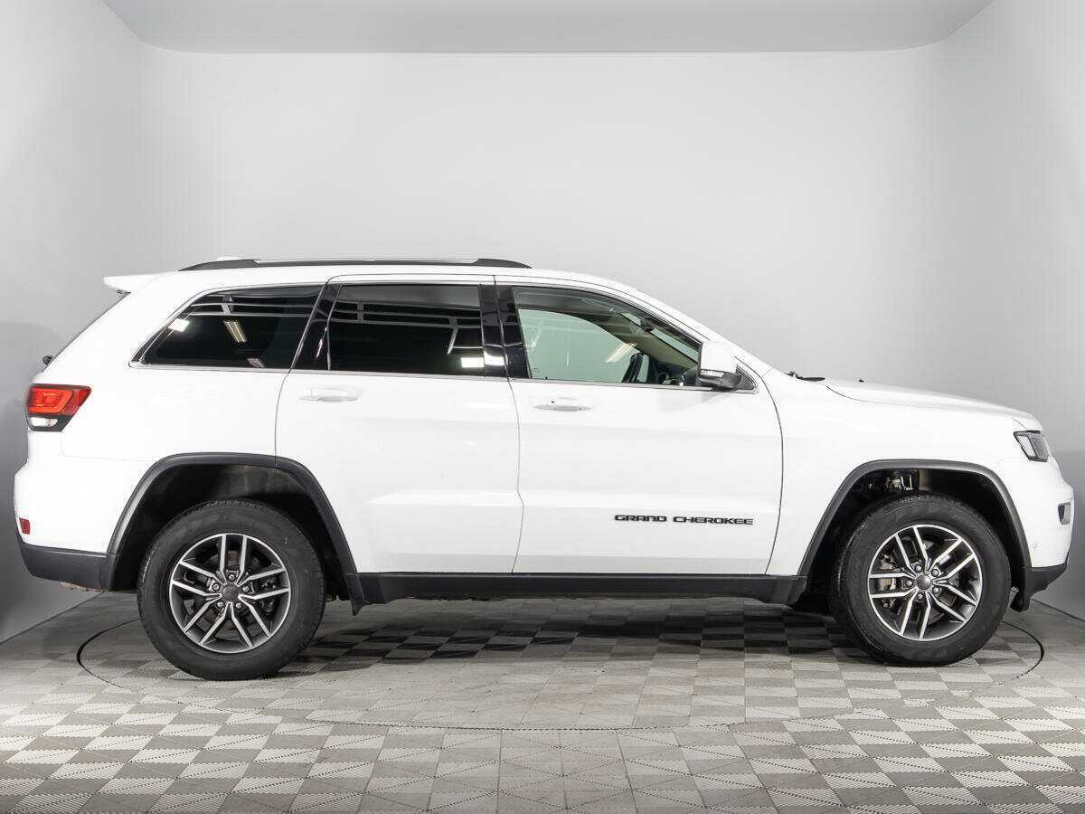 Купить Jeep Grand Cherokee с пробегом. Фото: #3