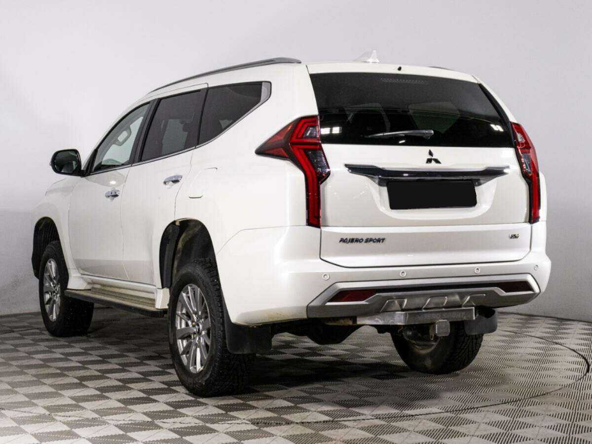 Купить Mitsubishi Pajero Sport с пробегом. Фото: #6