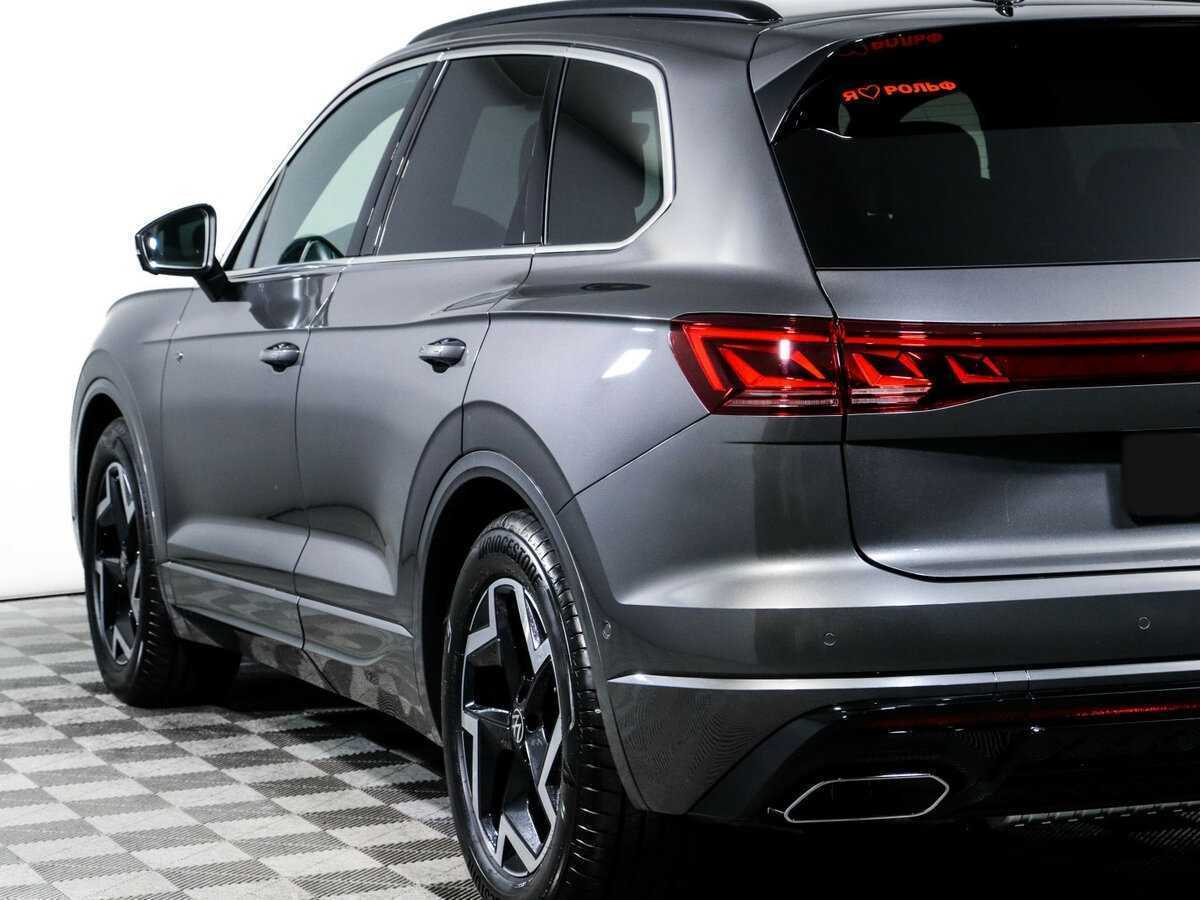 Купить Volkswagen Touareg с пробегом. Фото: #19