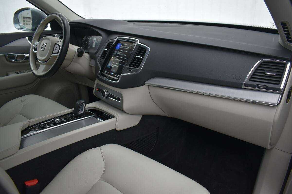 Купить Volvo XC90 с пробегом. Фото: #6