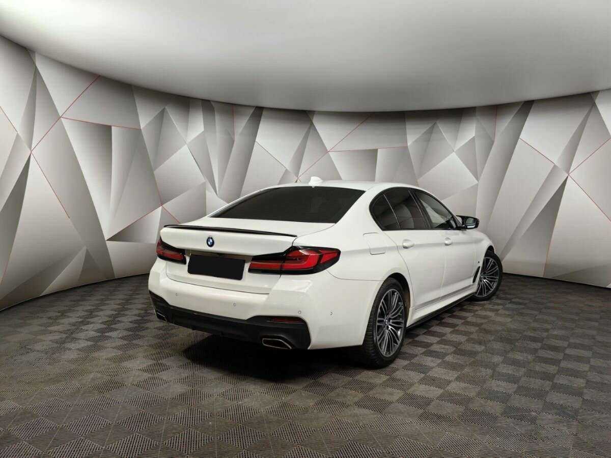 Купить BMW 5 серии с пробегом. Фото: #1