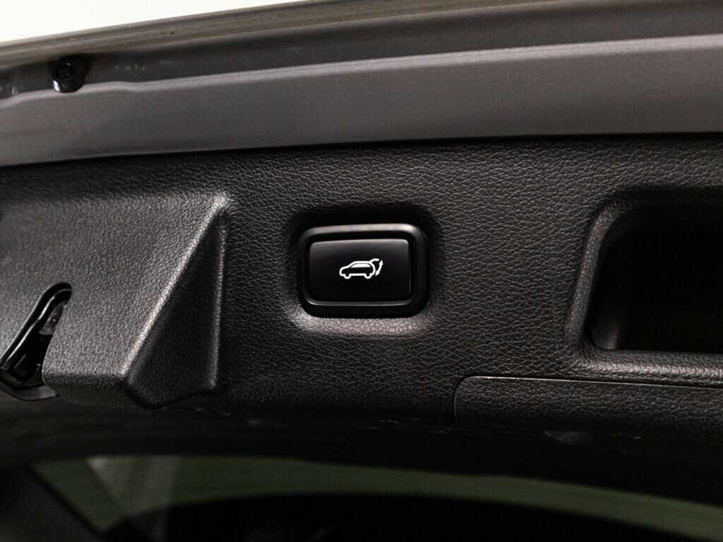 Купить Hyundai Santa Fe с пробегом. Фото: #14
