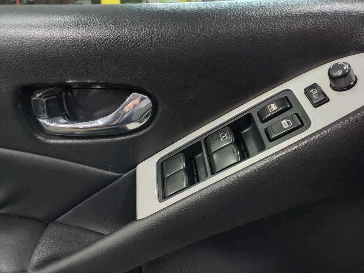 Купить Nissan Murano с пробегом. Фото: #17
